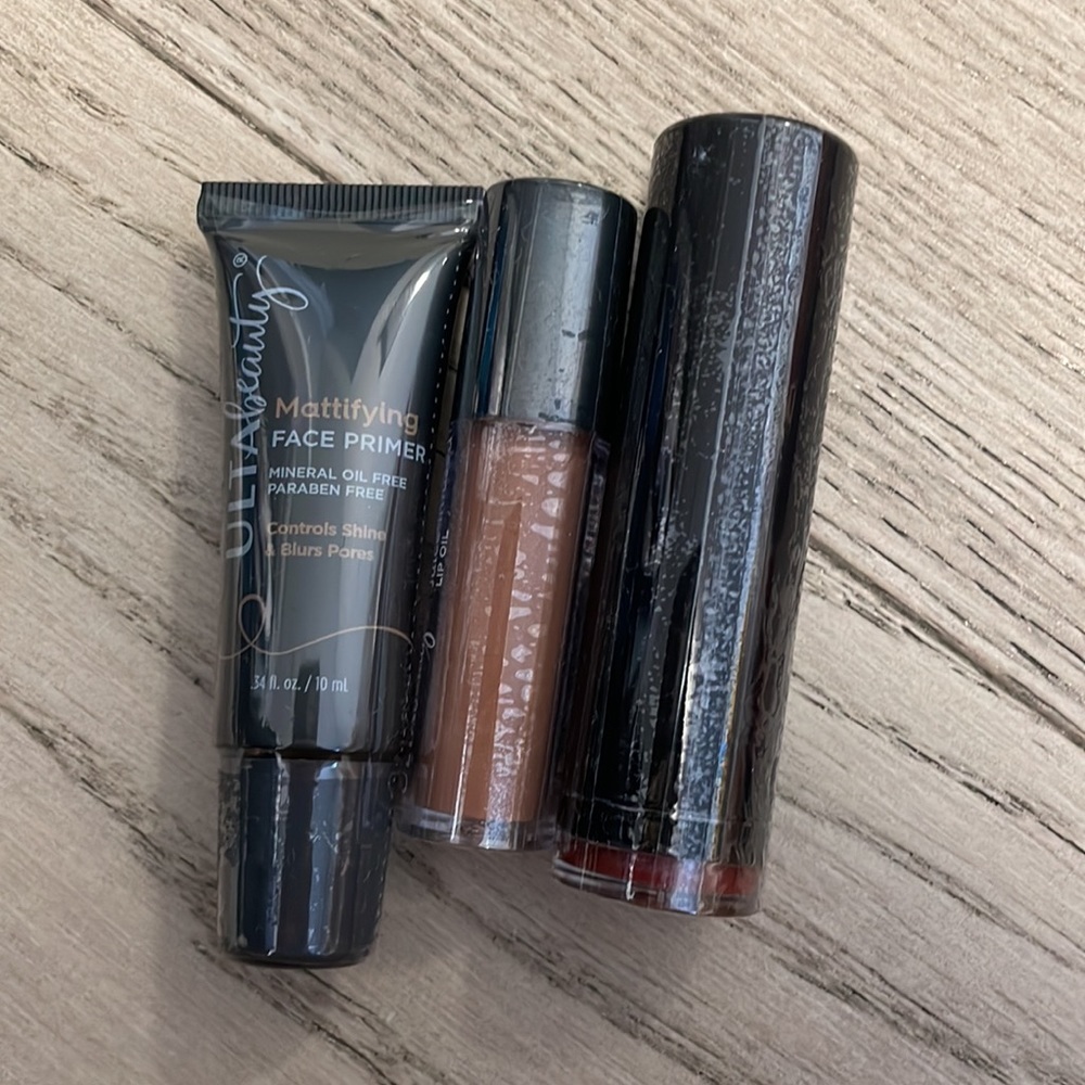 Ulta Beauty Makeup Gift Bag - Picture 4 of 4